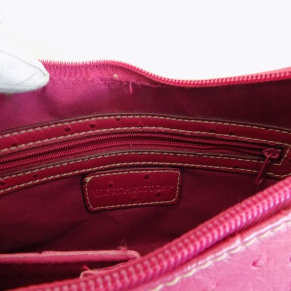 Fushsia Vinyl Purse - Picture 5 of 8